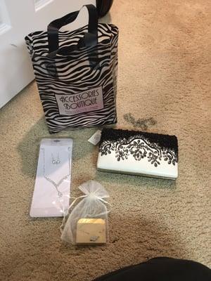 My bag and jewelry for my wedding from Accessories Boutique in KOP!