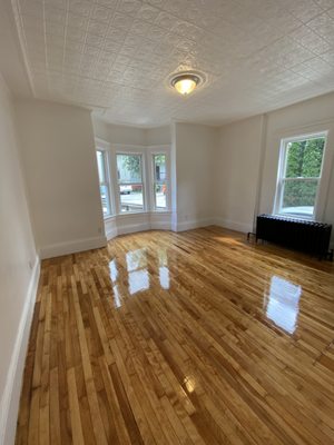 Floor sanding and refinishing