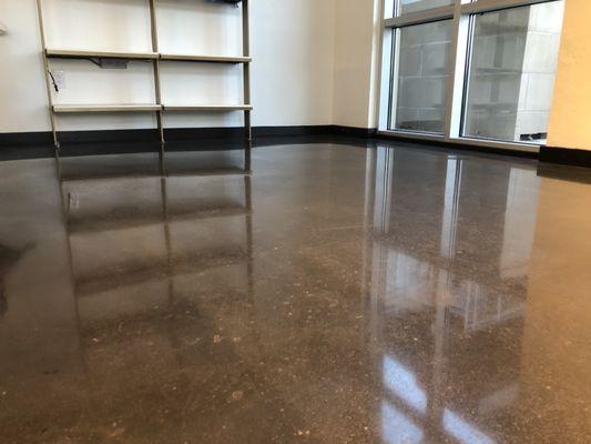 Diamond polished concrete @ medici Neapolitan pizzeria preston hollow DALLAS tx