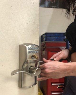 house locks miami gardens