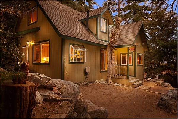 Adorable Mount Baldy cabin