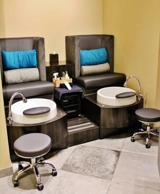 Enjoy the best manicure and pedicure in Kane County at our award winning spa!