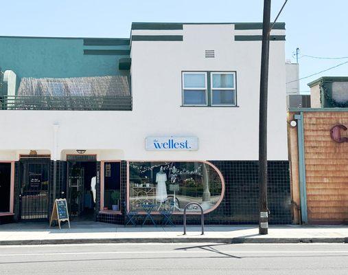 The Wellest. is a modern mercantile with sustainable lifestyle goods in the historic Belmont Heights & Bluff Park areas of Long Beach, Calif