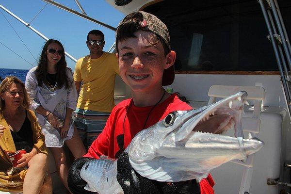 Family fishing in Punta and Barracuda