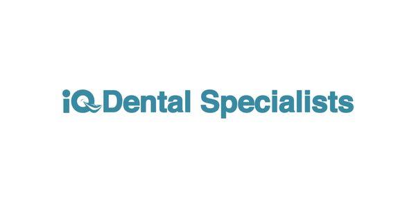 iQ Dental Specialists Logo