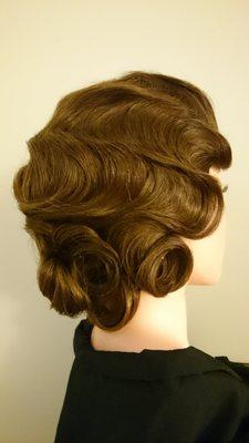 Vintage Finger Wave