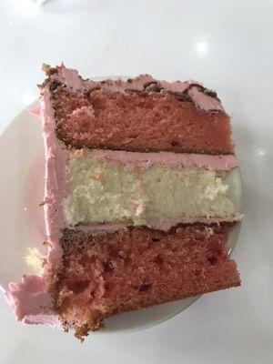 Strawberry cake with a cheesecake layer!