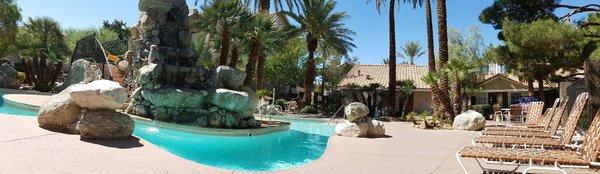 Pool Flamingo Palms villas