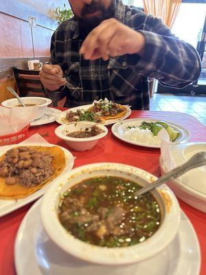 Combo birria de res Quesa-Birria de Maiz con Chivo