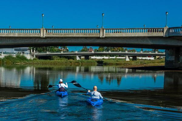 Downtown Napa paddling under the 3rd Street Bridge