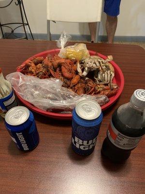 3lb of crawfish, and a couple of crabs.