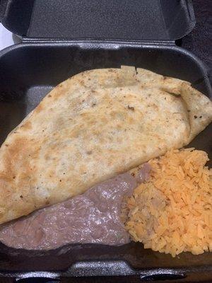 Quesadilla with rice and beans