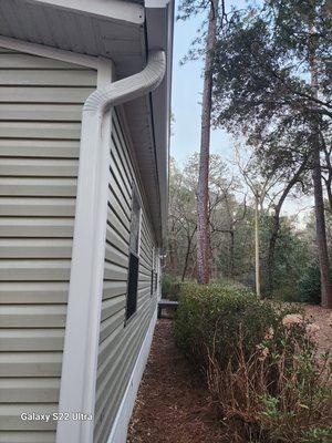 6"Kstyle Gutter mounted on a Modular Home