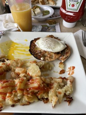 Egg and home fries