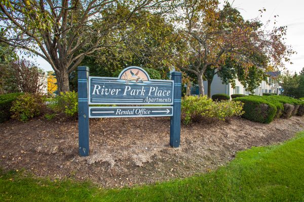 River Park Place Entrance