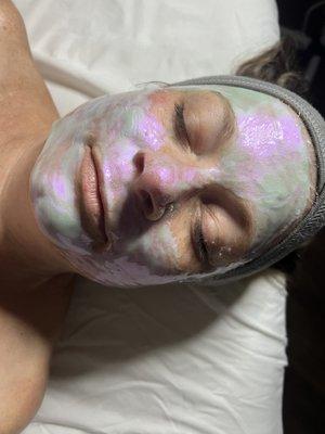 Gem gel mask brightens and helps with anti aging