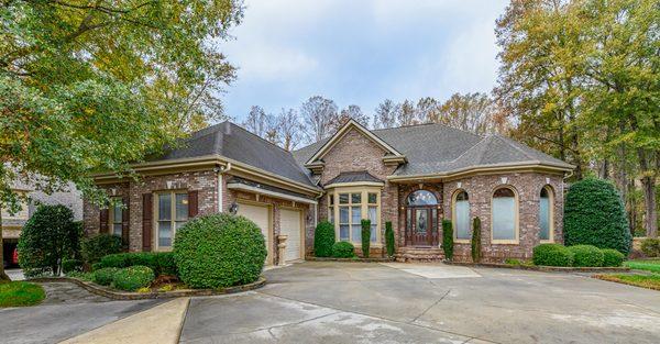 FOR SALE - 10 Player Way,
 Simpsonville SC