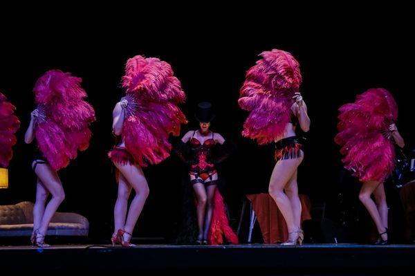 Burlesque Dancers and Burlesque Shows