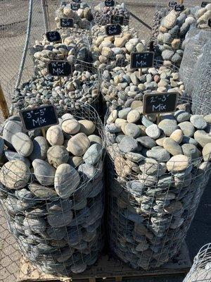 Mexican beach pebble mix in various sizes