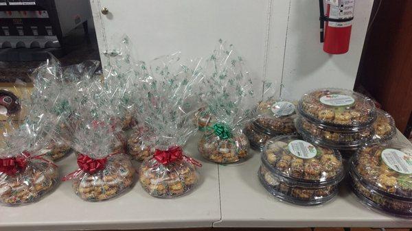 Jimmy's Bakery * Holiday Gift Cookies