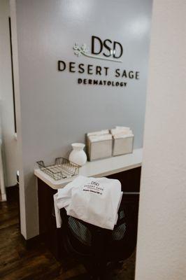 North Scottsdale DSD office offers both medical and aesthetic dermatology services.