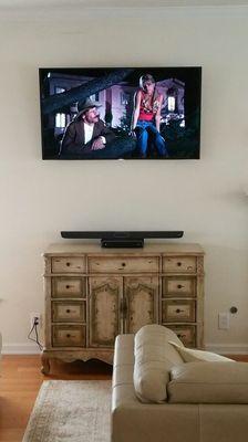 Samsung 9500 series TV install with a sound bar. Simple and clean!