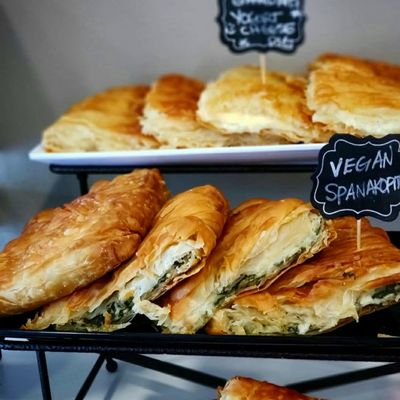 Vegan Spanakopita & Tiropita!