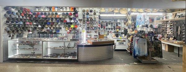 This is our new shop. Located at the Daytona Market C-South entrance.