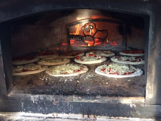 Lots of pizzas in the oven!