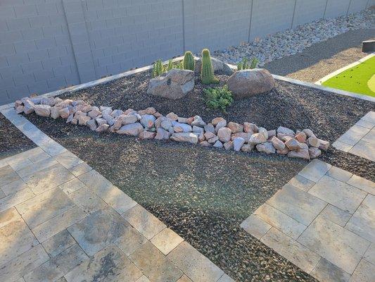 Desert Vine Landscaping