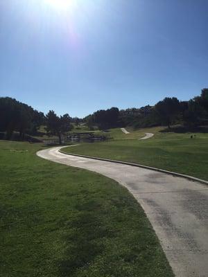 Play lots of courses for free in the San Diego region.