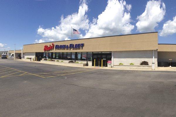 Blain's Farm & Fleet Bloomington storefront