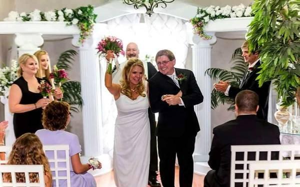 St Louis Wedding chapel - Let our wedding officiants make your day one to remember