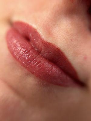 Lip blush