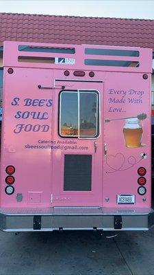 S.Bee's Soul Food Truck