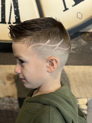 Kid fade with design.