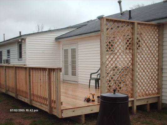 Brand new deck constructed by Affordable Remodeling and Repair.