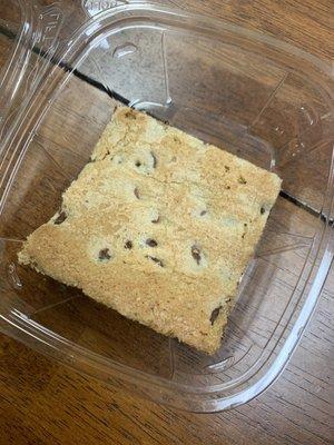 Chocolate chip cookie bar