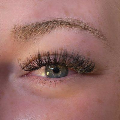 What's your favorite lash style?