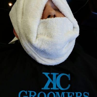 KC GROOMERS Hot Towel Service with Hot Shave!!!! Or Just Relax...