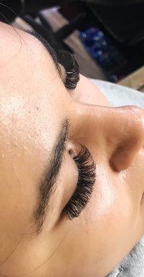 Natural Volume Eyelashes Extensions..