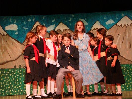 "Edelweiss, Edelweiss, every morning you greet me..."
 2018 Musical Revue Production of 
 THE SOUND OF MUSIC