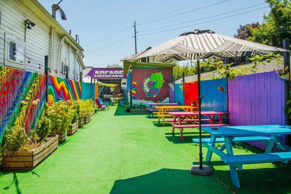 Spacious outdoor patio and beer garden