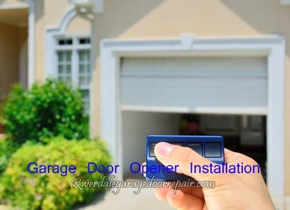 Dynamic Garage Door