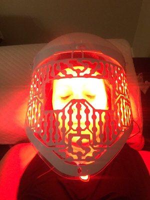 Infrared Mask. Can be set for collagen production to fill in fine lines or set to treat acne and scars.