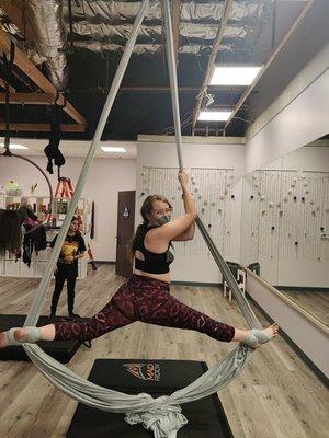 Aerial Silks
Aerial Yoga
Aerial Arts