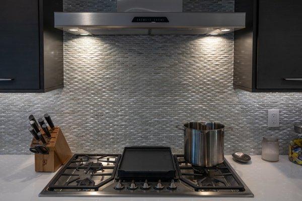 Kitchen backsplash