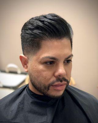 Craft Haircut: low fade with volume on top