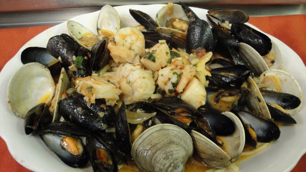 Zuppa Di Pesce