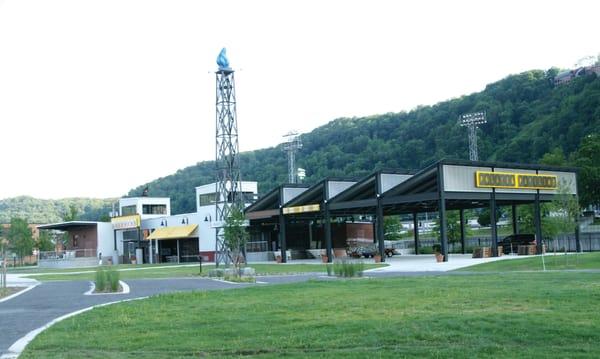 The Oilhouse and Polacek Pavilion during the day.